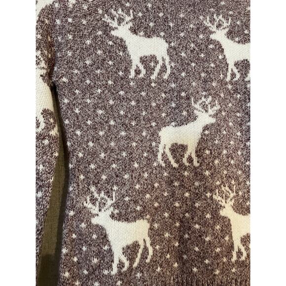 Abercrombie and Fitch Reindeer Print Christmas Sweater Size Holiday Cozy XS - Picture 3 of 4